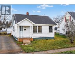 Bedroom - 98 Jones Street, Moncton, NB E1C6J6 Photo 3