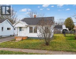Bedroom - 98 Jones Street, Moncton, NB E1C6J6 Photo 4