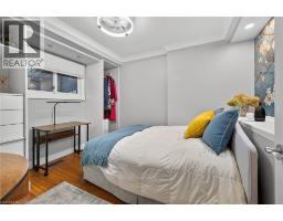 Primary Bedroom - 72 Viceroy Court, Hamilton, ON L9A3Y4 Photo 5