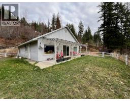 Primary Bedroom - 2481 Squilax Anglemont Road Unit 25, Lee Creek, BC V0E1M4 Photo 3