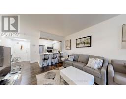 Primary Bedroom - 111 7398 Yonge Street, Vaughan, ON L4J8J2 Photo 4