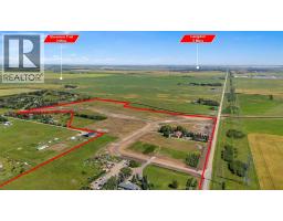 2 Canal Estate Boulevard, Rural Rocky View County, AB T1X0H6 Photo 2