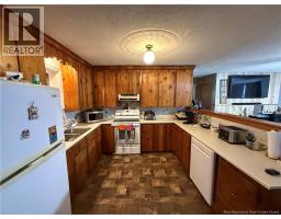 Living room - 490 Newburg Road, Newburg, NB E7N1X3 Photo 5