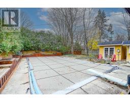 Bedroom 2 - 5192 Reeves Road, Burlington, ON L7L3J9 Photo 5