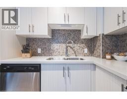 Living room - 2486 Old Bronte Road Unit 329, Oakville, ON L6M0Y4 Photo 4