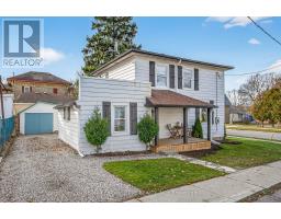 Bathroom - 103 Charles Street W, Ingersoll, ON N5C2L9 Photo 4