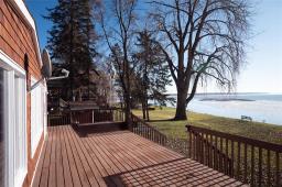221 Lake Avenue, Oak Lake Beach, MB R0M1P0 Photo 3