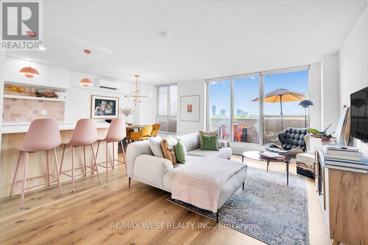 501 35 Ormskirk Avenue