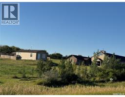 Living room - Church Acreage, Baildon Rm No 131, SK S6H0J4 Photo 2