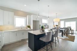 Living room - 35 Gleneagles Street, Niverville, MB R0A0A1 Photo 3