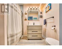 Kitchen - 16 First Street W, Woolwich, ON N3B1H1 Photo 3