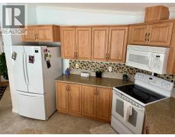 3pc Ensuite bath - 900 105 Avenue, Dawson Creek, BC V1G2L1 Photo 2