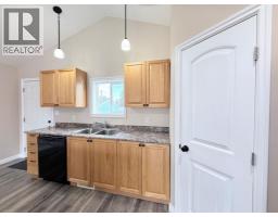 Bedroom - 111 1 Street N, Marwayne, AB T0B2W0 Photo 5