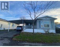 Living room - 187 3033 Townline Road, Fort Erie, ON L0S1S1 Photo 2
