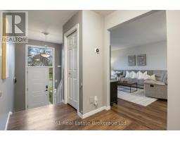 Bedroom 2 - 516 Harvey Street, Centre Wellington, ON N1M3K3 Photo 5