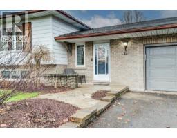 5pc Bathroom - 44 Reiner Crescent E, Wellesley, ON N0B2T0 Photo 4