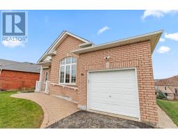 Kitchen - 79 South Garden Court, Scugog, ON L9L1S3 Photo 3
