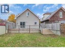 4pc Bathroom - 1107 University Avenue East, Windsor, ON N9A3A5 Photo 3