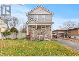 Bedroom - 51 Beatrice Street, Welland, ON L3B2Z2 Photo 5