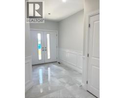 4pc Bathroom - 27 Eagle, Leamington, ON N8H3V4 Photo 2