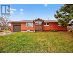 Bedroom 2 - 200 Calford Street, Essa, ON L0M1B0 Photo 4