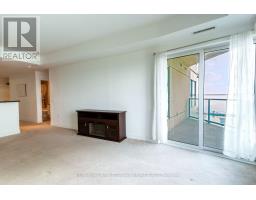 Living room - 1005 6 Toronto Street, Barrie, ON L4N9R2 Photo 3