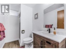 Kitchen - 750 Baird Street, Kincardine, ON N2Z1M3 Photo 5