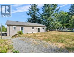 Storage - 2687 Jingle Pot Rd, Nanaimo, BC V9R6W5 Photo 4