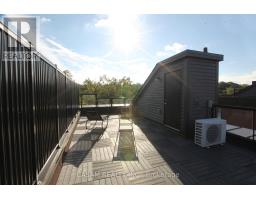 Kitchen - 10 2 Willow Street N, Brant, ON N3L0K7 Photo 2