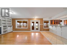 Bath (# pieces 1-6) - 5918 Little Harbour Road, Kings Head, NS B2H5C4 Photo 5