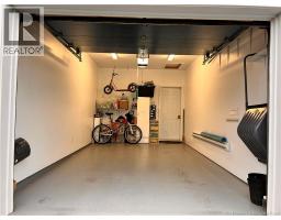 Bath (# pieces 1-6) - 336 Parkside, Bathurst, NB E2A1N4 Photo 3