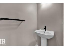 Bedroom 2 - 1152 South Creek Wd, Stony Plain, AB T7Z0M1 Photo 5