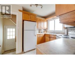 Living room - 118 St Julien Street W, London East, ON N5Z2M7 Photo 3