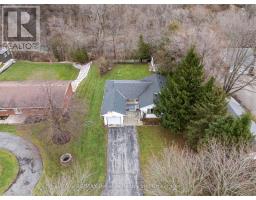Bathroom - 77836 London Road, Huron East, ON N0M1L0 Photo 5