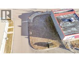 310 Iles Way, Tumbler Ridge, BC V0C2W0 Photo 5