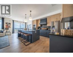 Kitchen - 199 Langwell Common Se, Airdrie, AB T4A3R4 Photo 3