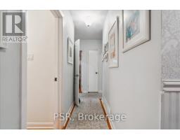 Dining room - 402 Willis Drive, Oakville, ON L6L4V3 Photo 3