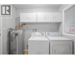 Bathroom - 107 3105 Rinvold Rd, Hilliers, BC V9K2R7 Photo 3