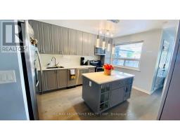 Bedroom 2 - Main 1601 Sandgate Crescent, Mississauga, ON L5J2E3 Photo 4