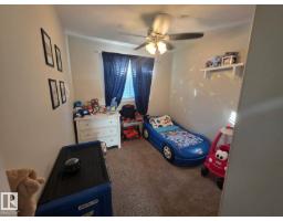 Primary Bedroom - 10314 99 St, Morinville, AB T8R0C2 Photo 5