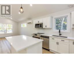 Bath (# pieces 1-6) - 43 Summit Ridge Road, Vaughan, NS B0N2T0 Photo 5