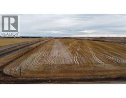 Range Road 260 Highway 1, Rural Wheatland County, AB T0J1Y0 Photo 4