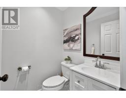 Living room - 26 Elm Grove Avenue, Richmond Hill, ON L4E2T1 Photo 2