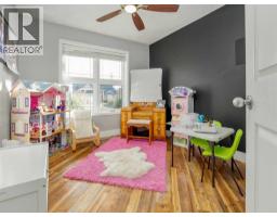 Bedroom - 11 Link Spur, Claresholm, AB T0L0T0 Photo 2