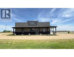 5102 43 Street, Image 3