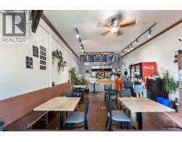 1937 Cornwall Street, Image 2