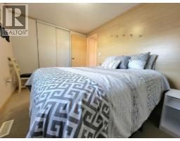 4pc Bathroom - 5201 51 Avenue, Valleyview, AB T0H3N0 Photo 5