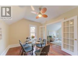 Bathroom - 22 Cathay Street, Cambridge, ON N1R4V2 Photo 4