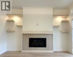 Living room - 2140 Montenegro Drive, Kelowna, BC V1P0B2 Photo 4