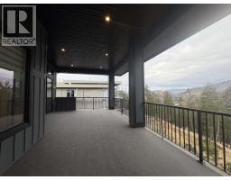 Primary Bedroom - 2140 Montenegro Drive, Kelowna, BC V1P0B2 Photo 3